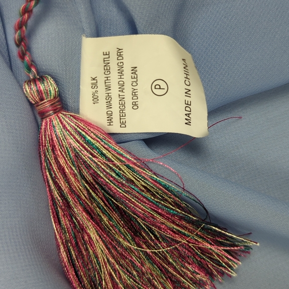 Marie Oliver 100% sky blue silk blouse - Picture 8 of 9